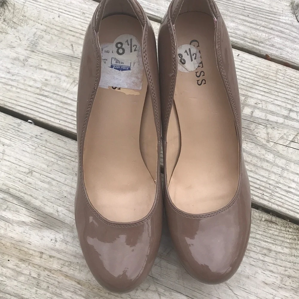 Guess excellent used
